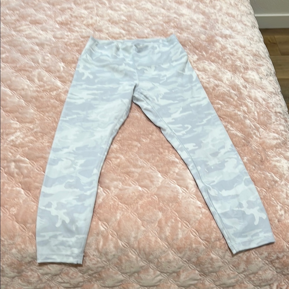 Lululemon Athletica Blue and White Leggings